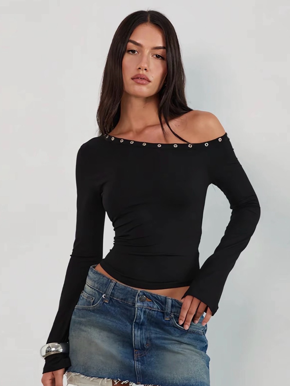 TikTok Shop Women's Black Off-the-Shoulder Long Sleeve Top